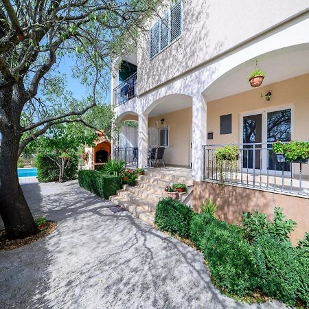 Holiday Home Rokoko Σίμπενικ Εξωτερικό φωτογραφία