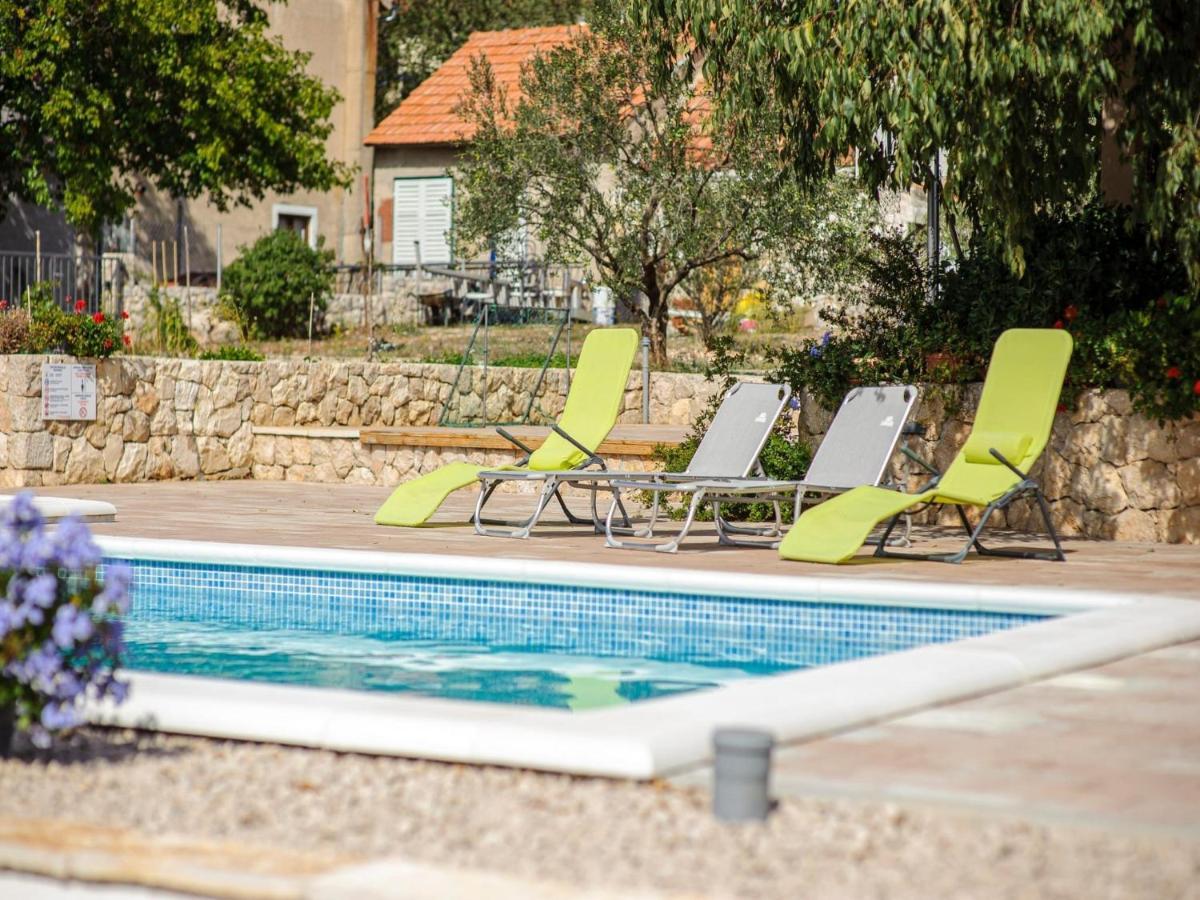 Holiday Home Rokoko Σίμπενικ Εξωτερικό φωτογραφία